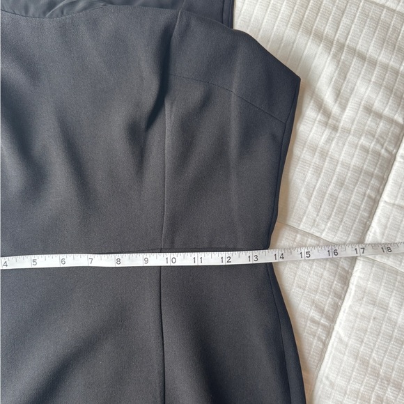 Donna Morgan black dress with gold zipper details - size 2 - Picture 6 of 9